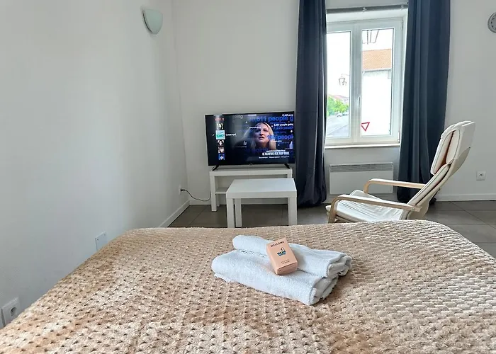 公寓 M 102 Calme Et Chaleureux Proche Metz 沃伊皮